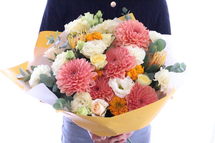 黄色・オレンジ色の花束 15,000円