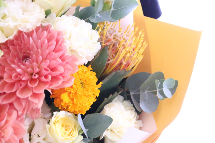 黄色・オレンジ色の花束 12,000円