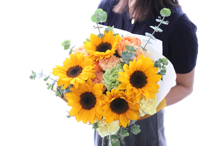 ひまわり入りの花束 7,000円