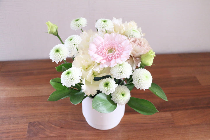 【供花】白色・ピンク色のお供えアレンジメント 4,000円