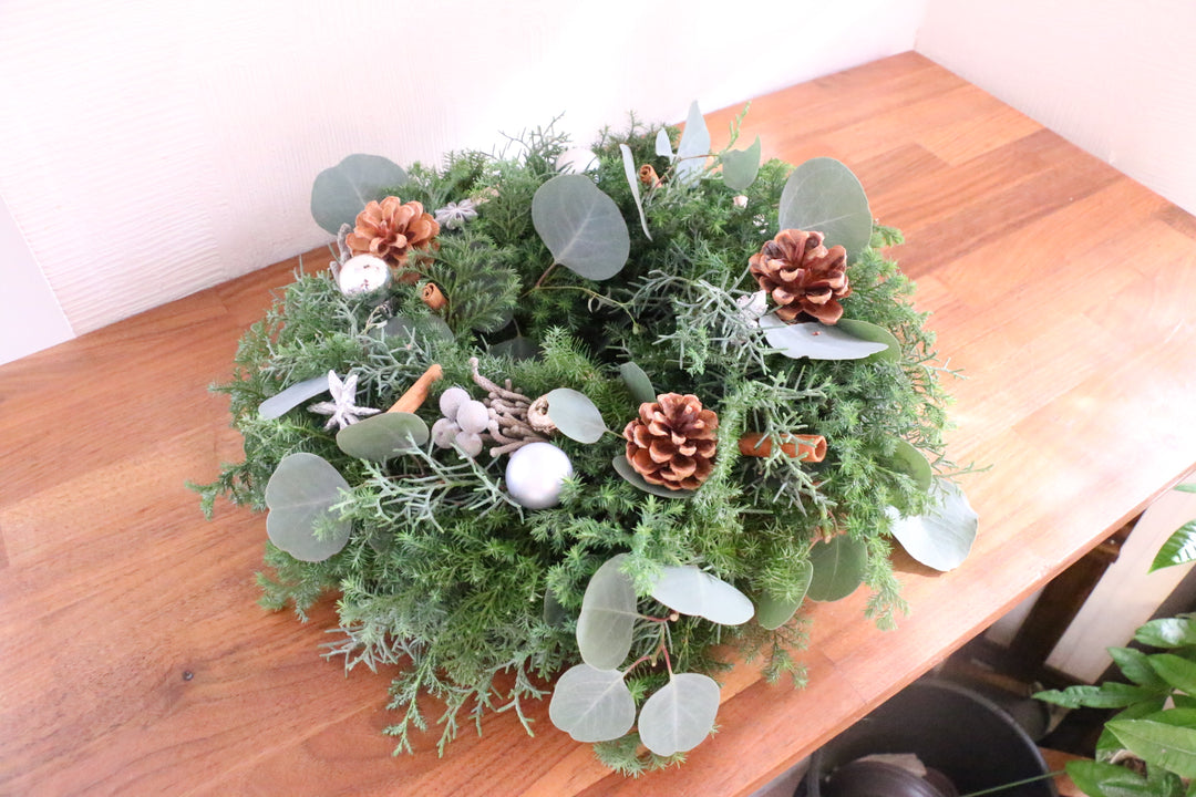 フレッシュクリスマスリース 生花 シルバー Mサイズ