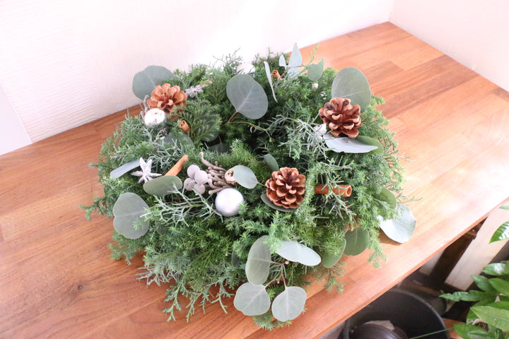 フレッシュクリスマスリース 生花 シルバー Mサイズ