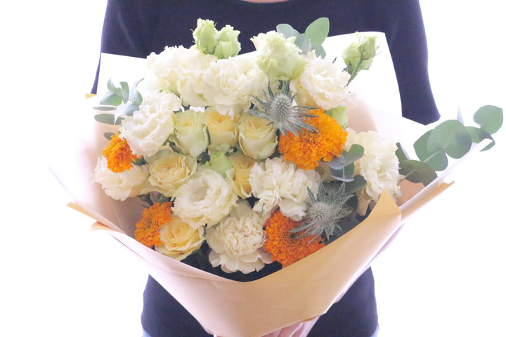 黄色バラ入りの花束 Lサイズ 10,000円