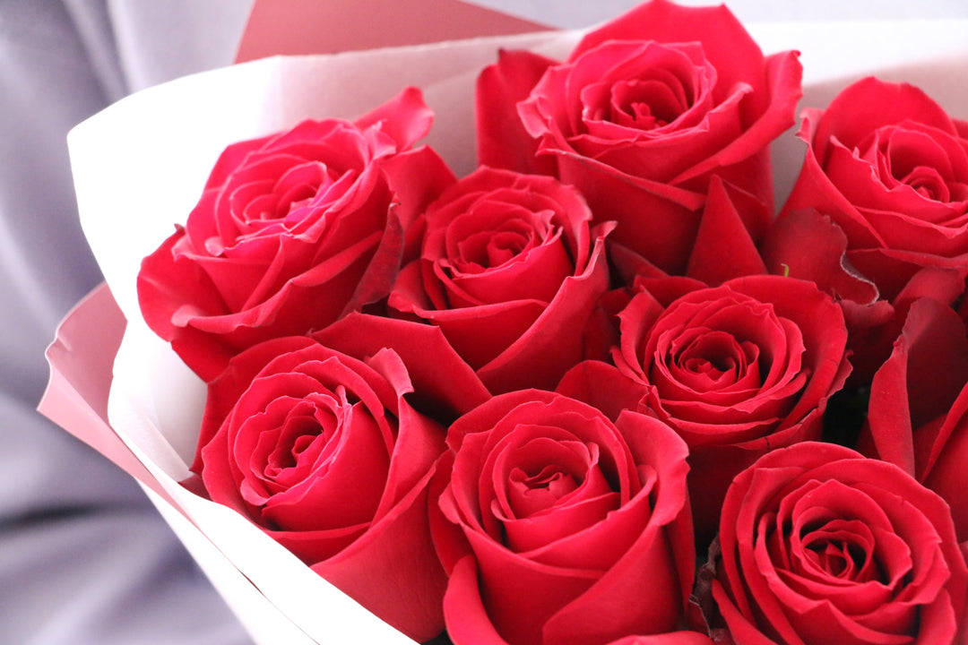 10本の赤いバラの花束-あなたは完璧な人です
