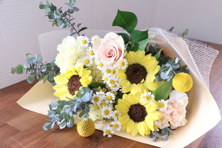 黄色のひまわりの花束 Mサイズ