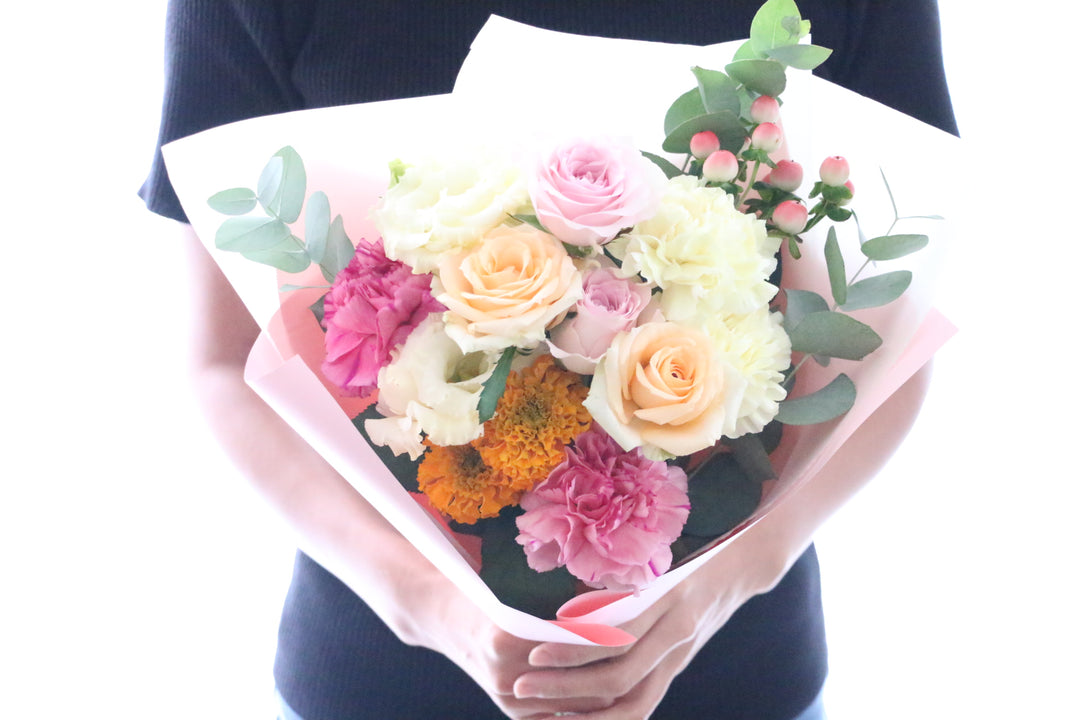 ピンク・黄色の花束  6,000円