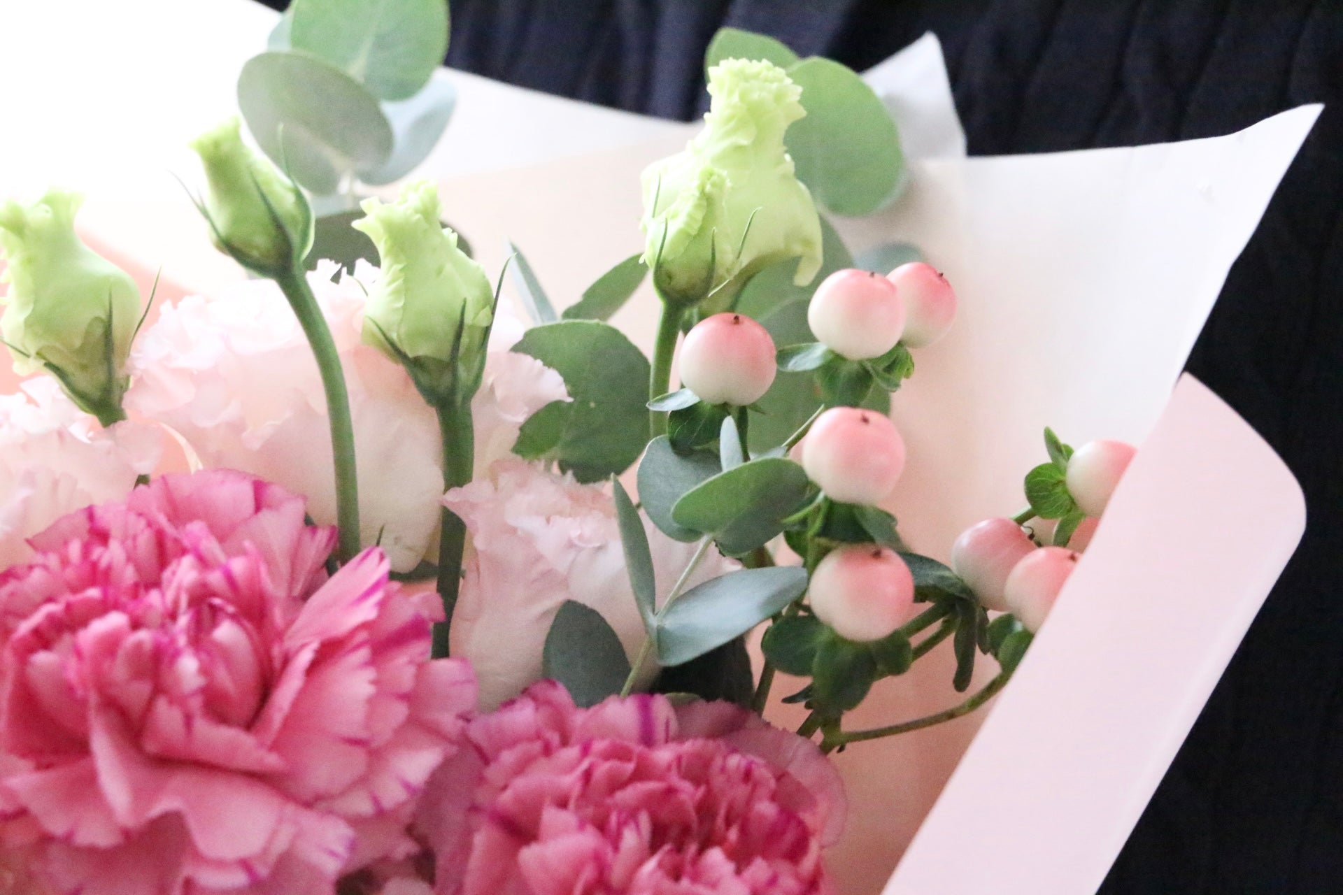 ピンク系の花束 3,000円 – 花・花束の通販サイト｜HanaTaku