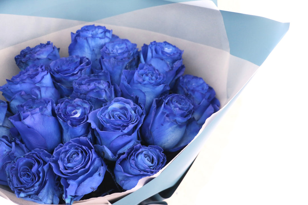 【大輪】18本の青いバラの花束