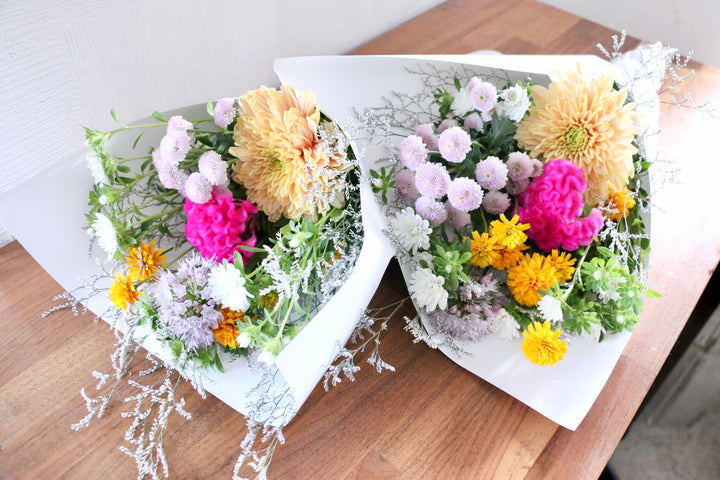【供花】白・黄色・ピンクのお供え花束　1対（2束セット）5,000円