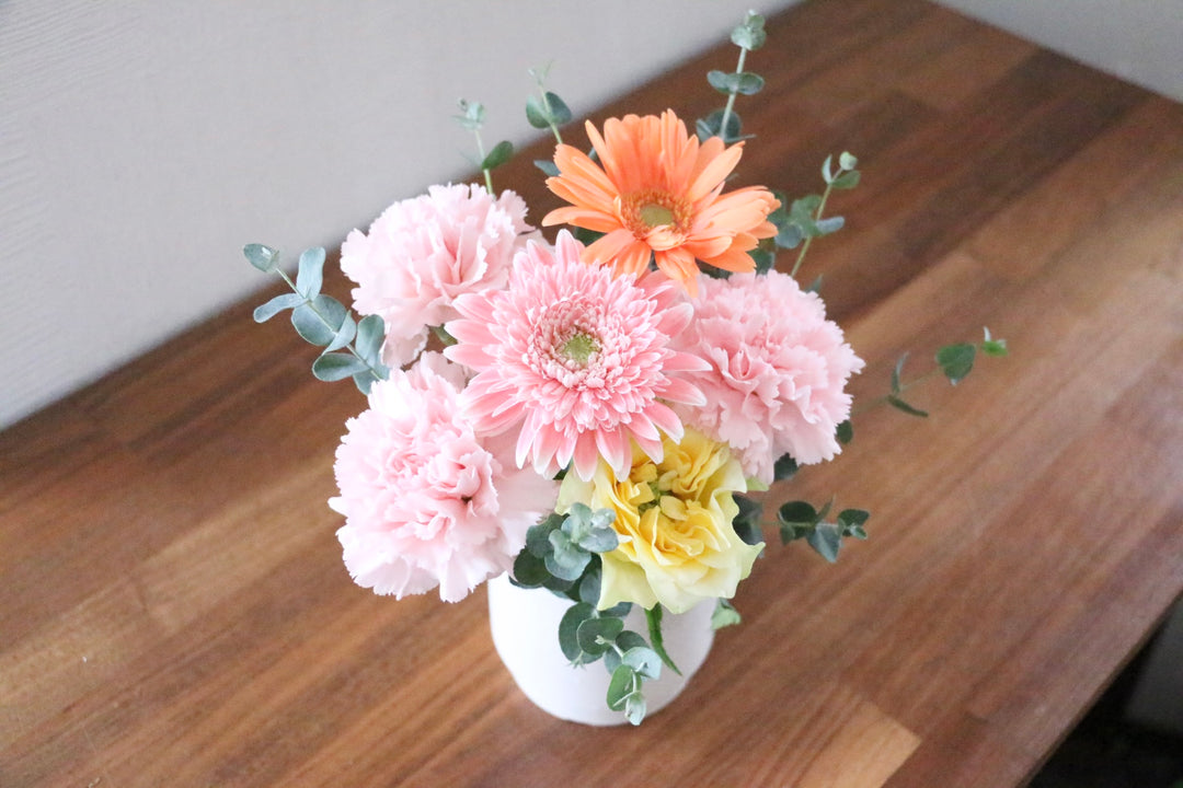 ピンク・黄色のアレンジメント  3,000円