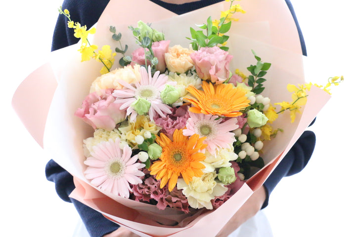 ピンク・黄色の花束  10,000円