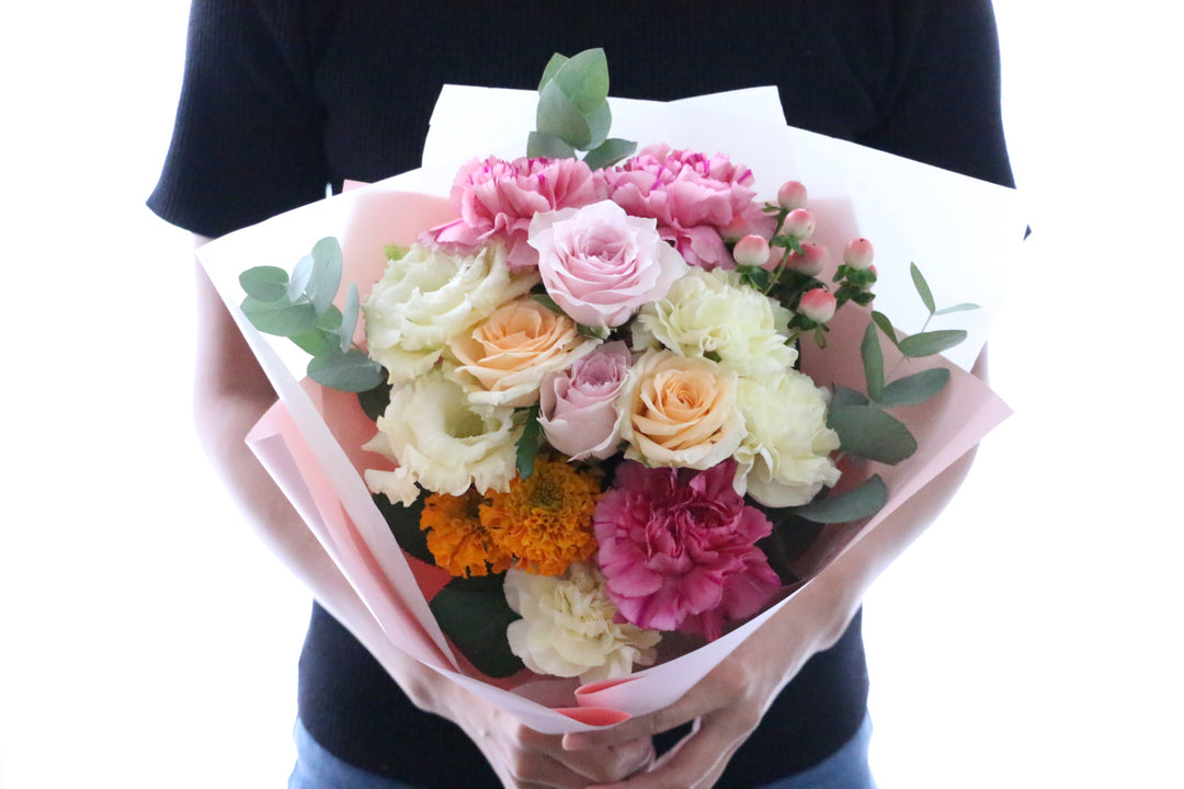 ピンク・黄色の花束  7,000円