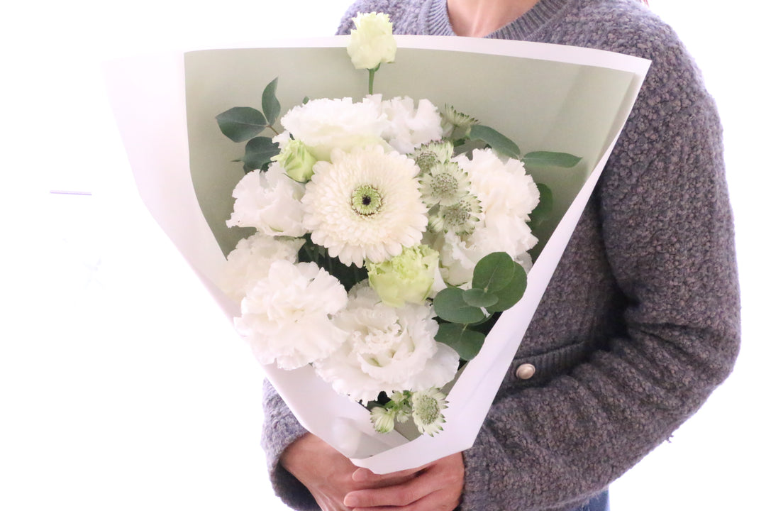 【供花】白色・グリーンのお供え花束 4,000円