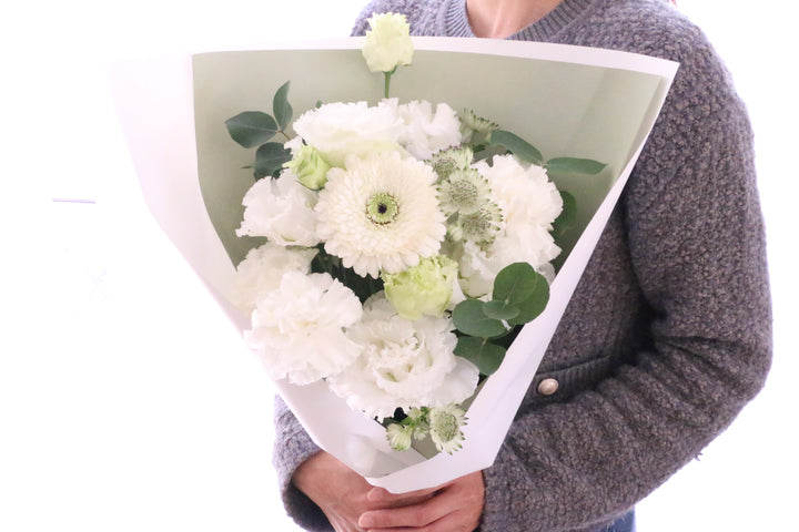 【供花】白色・グリーンのお供え花束 4,000円