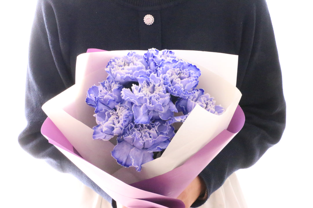 紫のカーネーションの花束（8本）