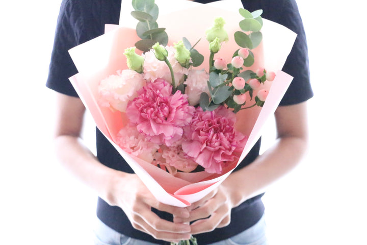 ピンク系の花束 3,000円