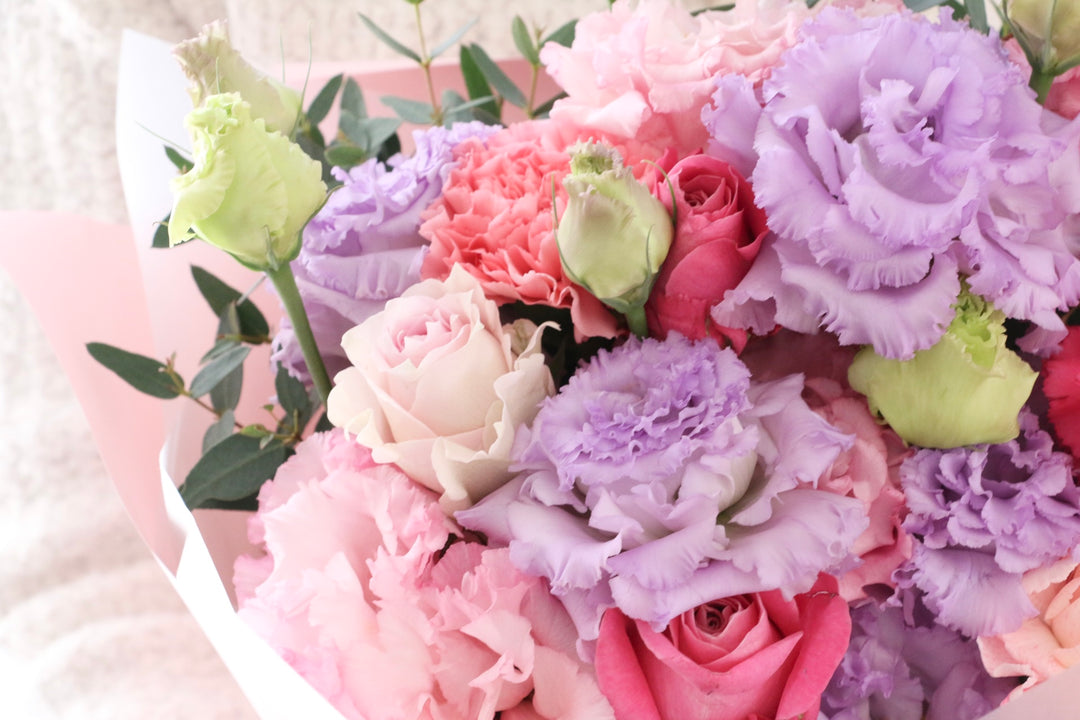 紫・ピンクの花束 7,000円