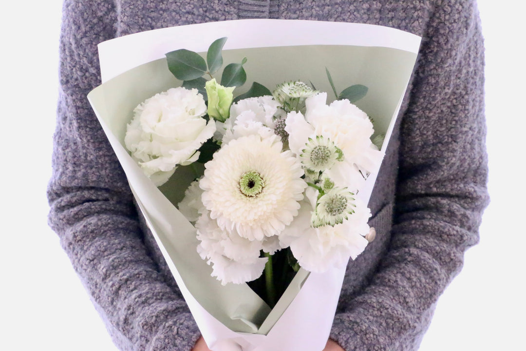 【供花】白色・グリーンのお供え花束 3,000円