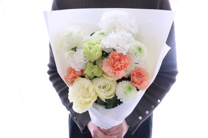 【供花】白色・黄色・オレンジ色のお供え花束 6,000円