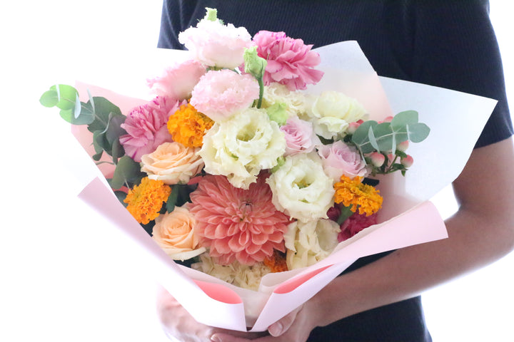 ピンク・黄色の花束  10,000円