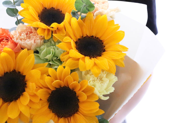 ひまわり入りの花束 5,000円
