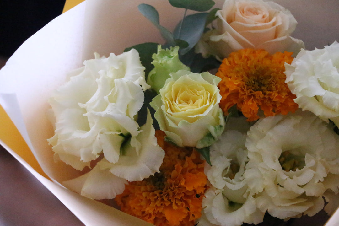 黄色・オレンジ色の花束 3,000円