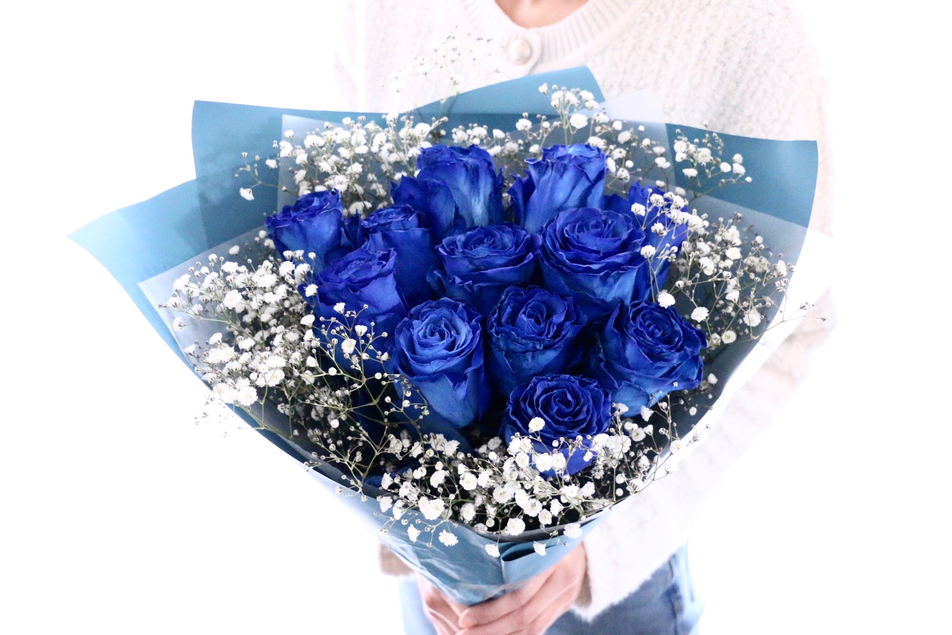 大輪】12本の青いバラとカスミソウ（かすみ草）の花束-私の妻になって