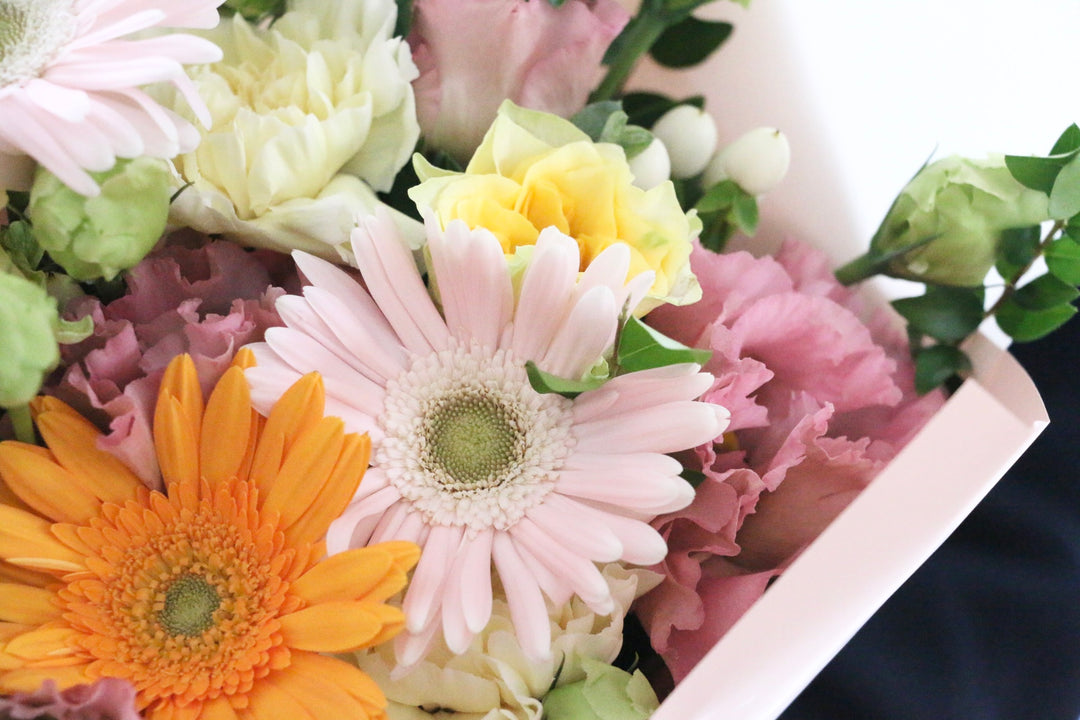 ピンク・黄色の花束  7,000円