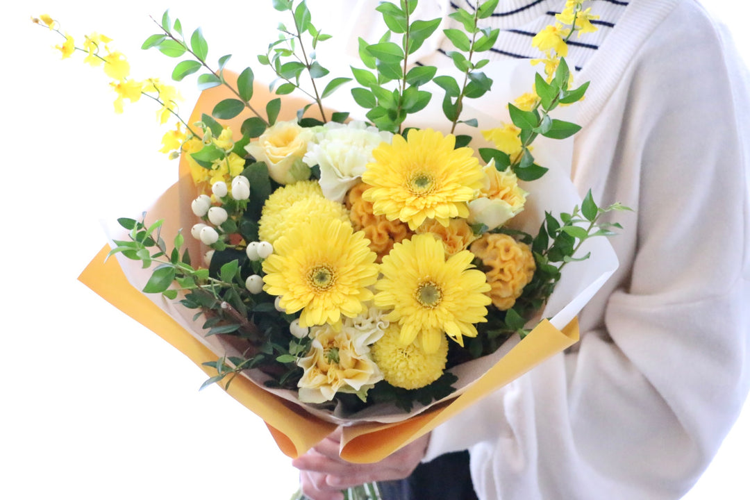 【傘寿（80歳）・米寿（88歳）祝い】黄色の花束 Lサイズ