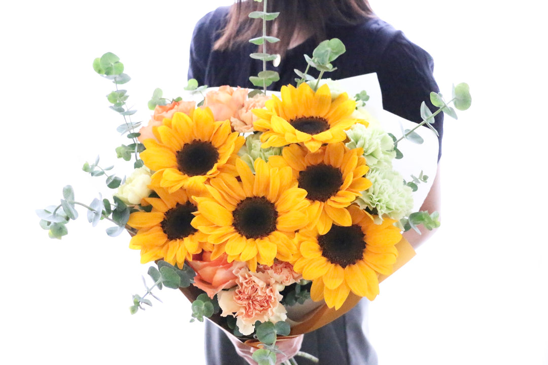 ひまわり入りの花束 10,000円