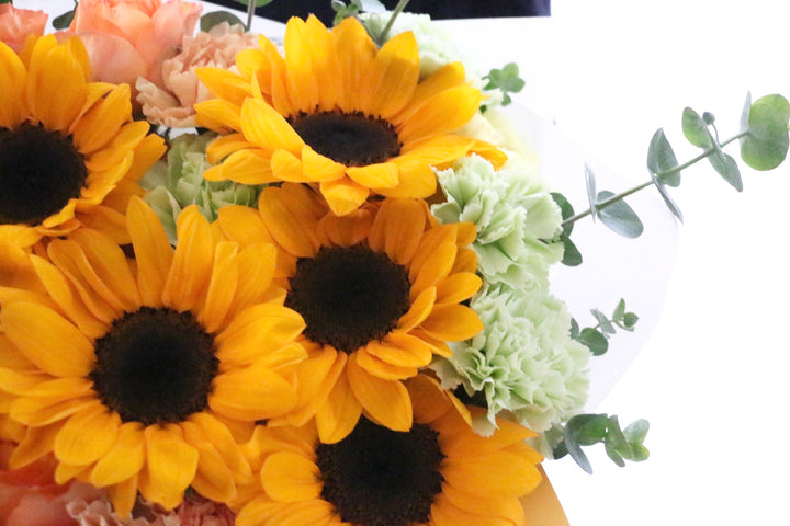 ひまわり入りの花束 10,000円