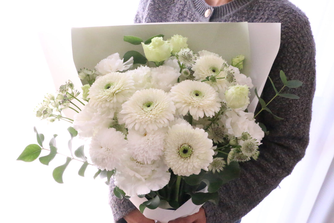 【供花】白色・グリーンのお供え花束 10,000円
