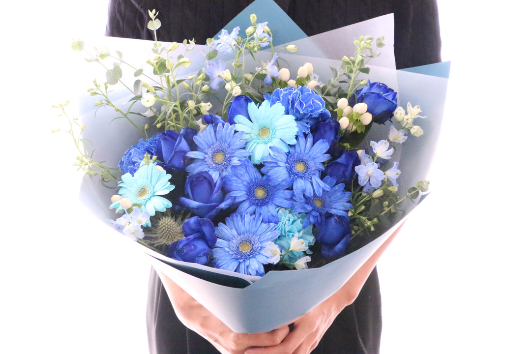 水色・青・白の花束 12,000円