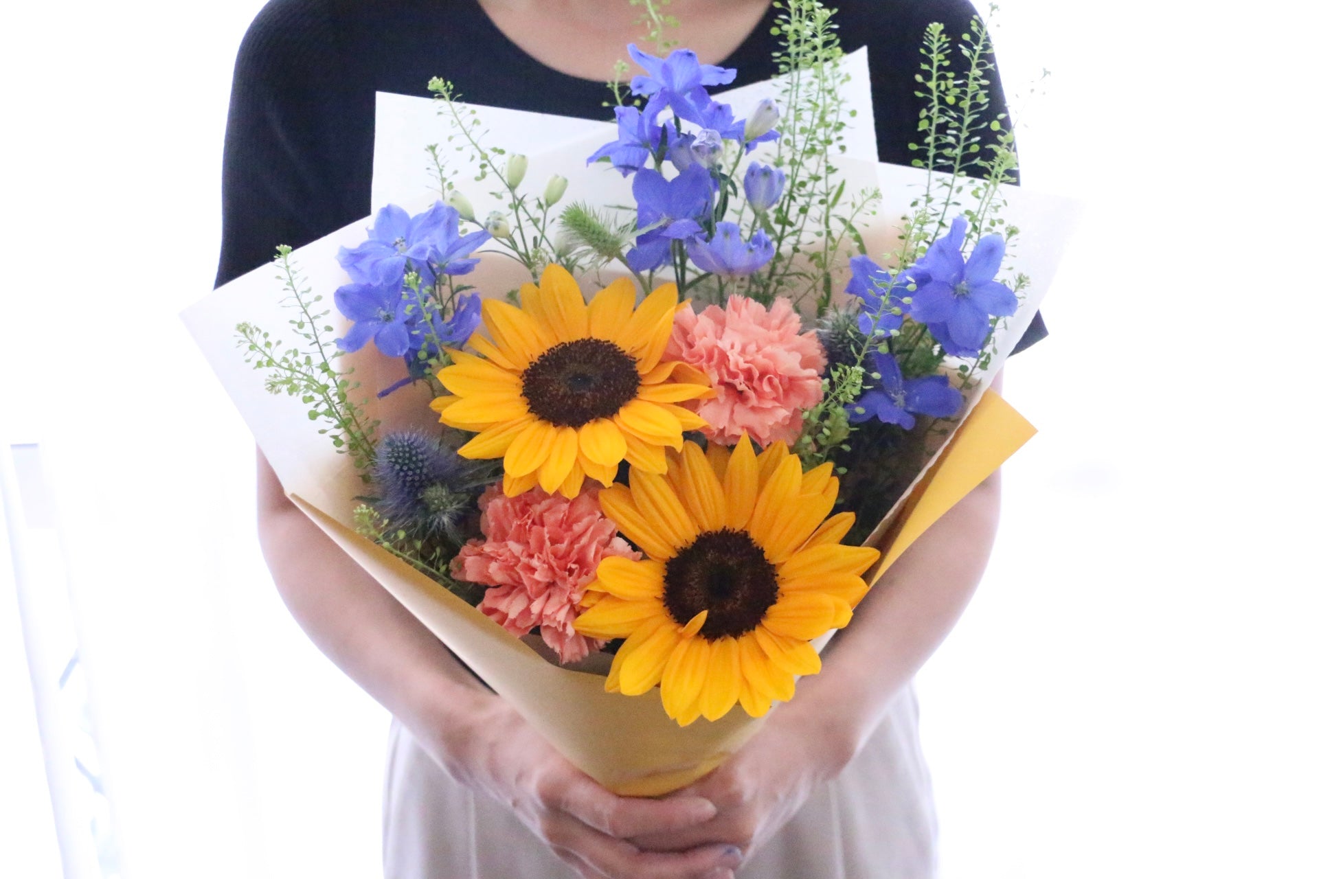 ひまわりの花束・ブーケ – 花・花束の通販サイト｜HanaTaku