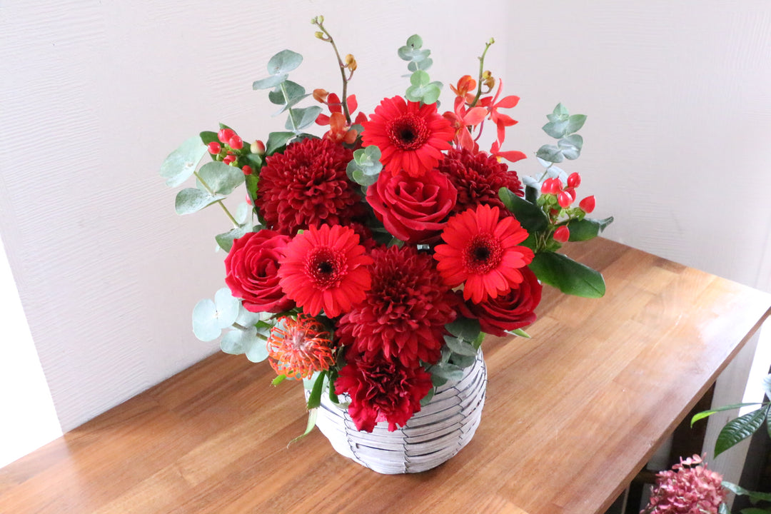 赤色のアレンジメント 8,000円