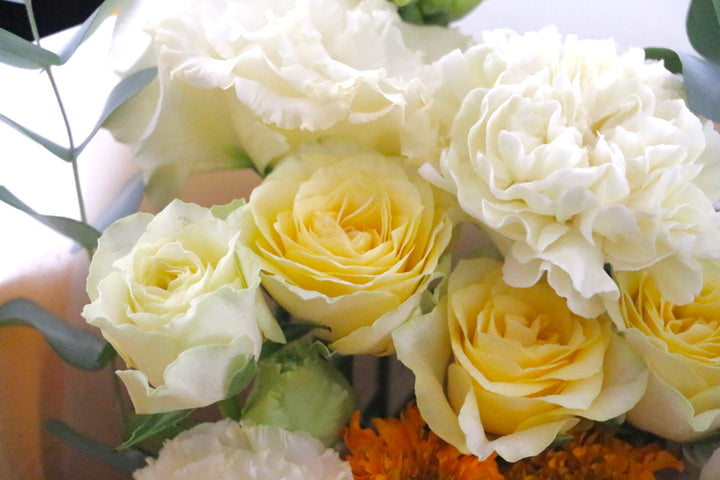 黄色バラ入りの花束 Sサイズ 5,000円