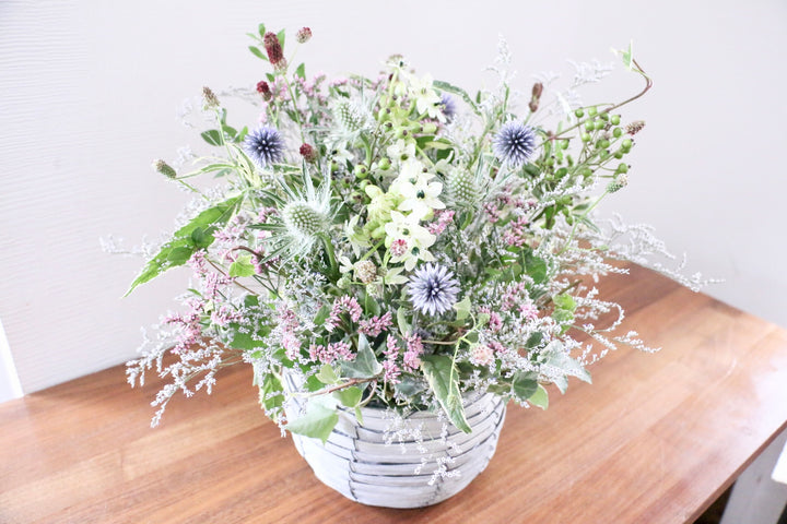 草花系アレンジメント 9,000円