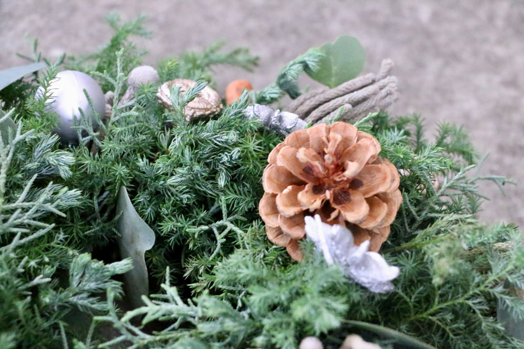 フレッシュクリスマスリース 生花 シルバー Sサイズ