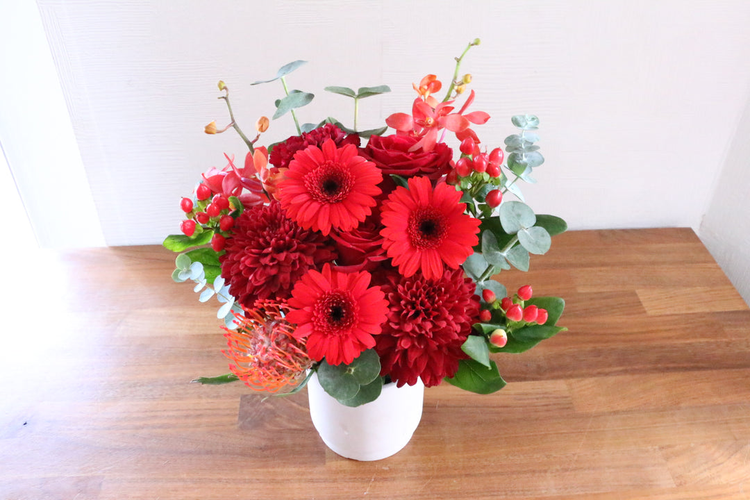 赤色のアレンジメント 7,000円
