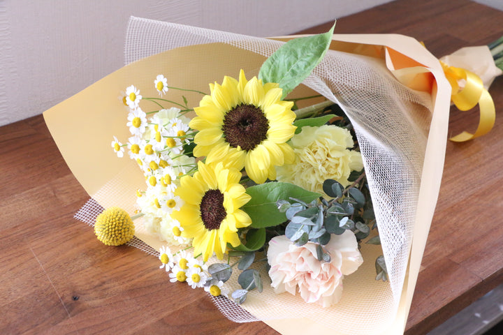 黄色のひまわりの花束 Sサイズ