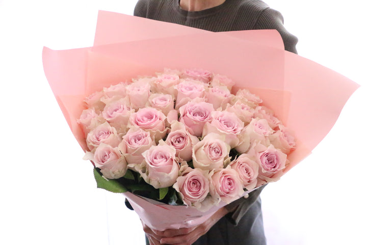 34本のピンク色のバラの花束-あなたに感謝しています