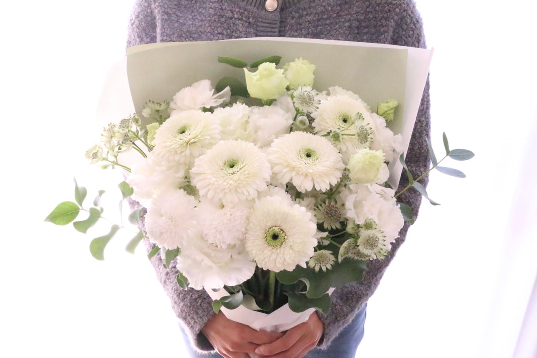 【供花】白色・グリーンのお供え花束 10,000円