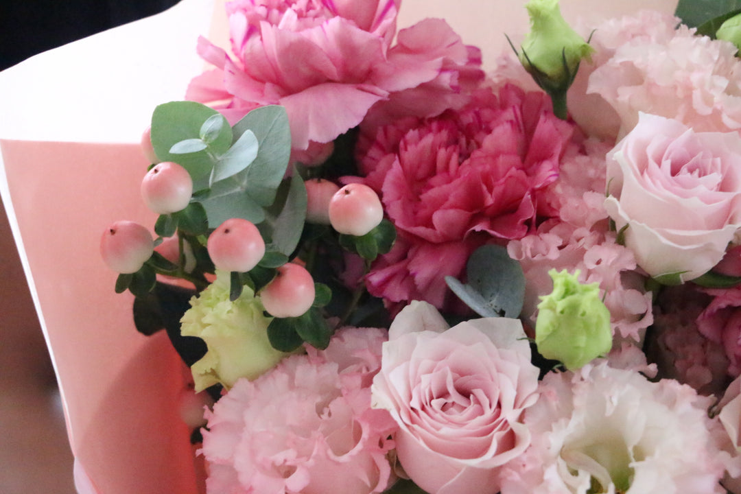 ピンク系の花束 6,000円