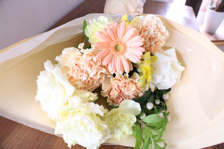 黄色・オレンジの花束　4,000円サイズ