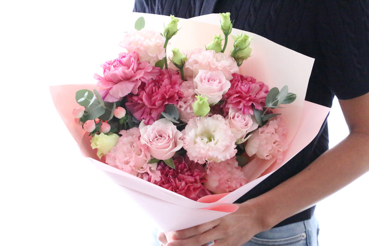 ピンク系の花束 7,000円