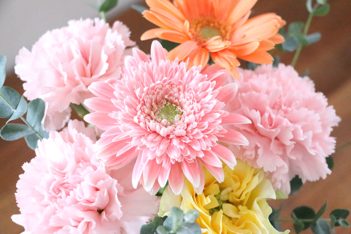 ピンク・黄色のアレンジメント  3,000円