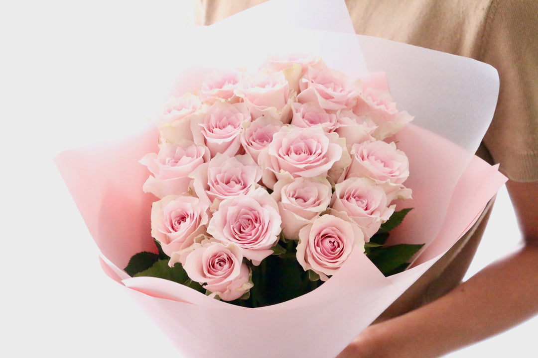ピンク色バラの花束（20本）-真心あるのみ