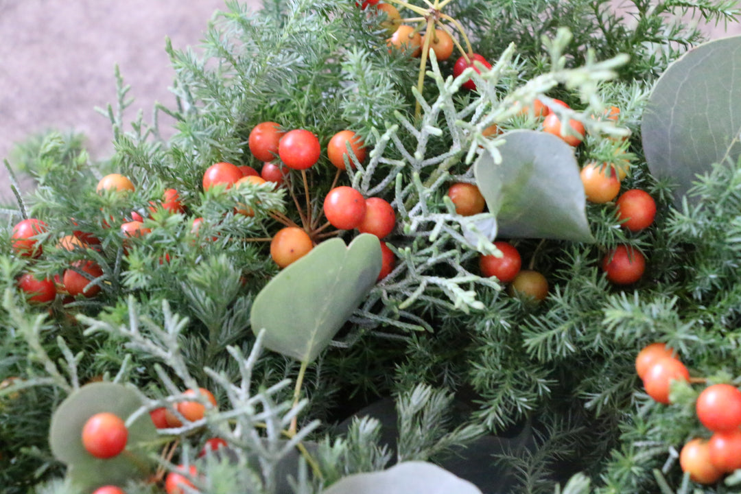 赤い実のフレッシュクリスマスリース Sサイズ