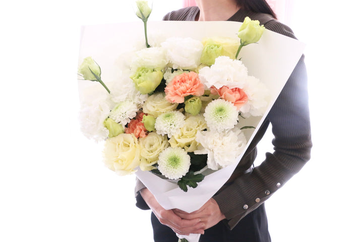 【供花】白色・黄色・オレンジ色のお供え花束 10,000円