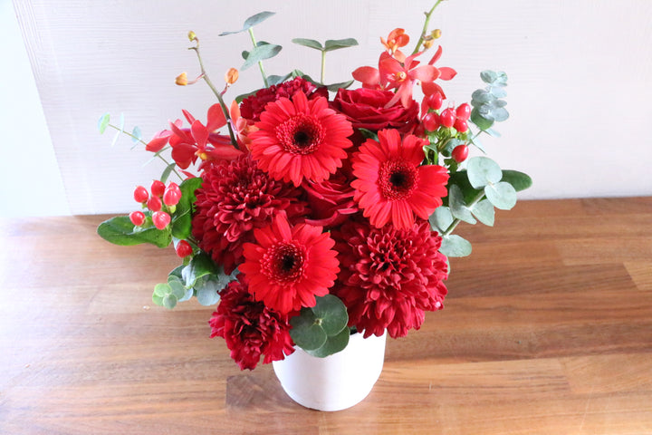 赤色のアレンジメント 6,000円